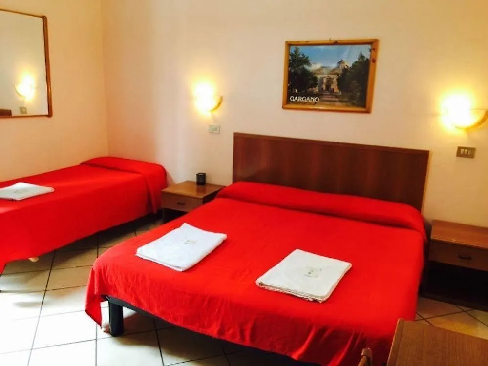 Hotel Adelchi Milão 0*,  Itália